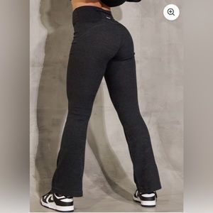 ECHT Comfort Flare Pants